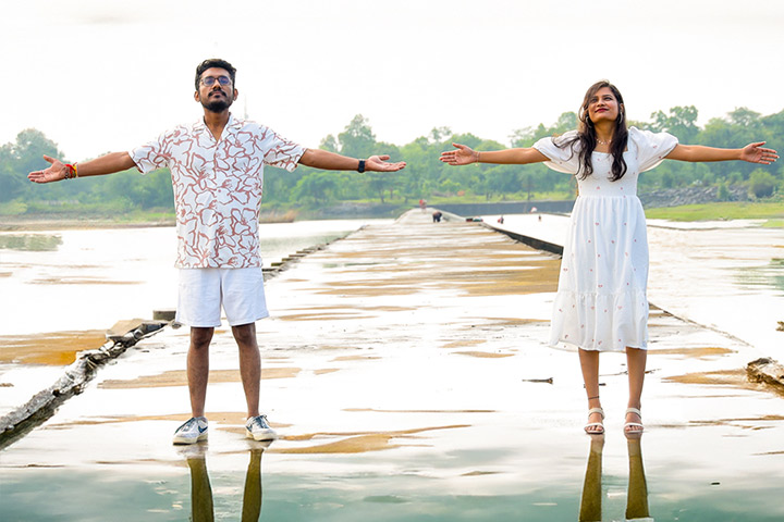 Feni & Vrushank Pre-Wedding at Amalsad